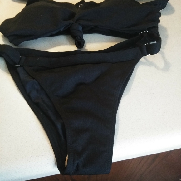 Ladies bikini set blk xlg - Picture 4 of 4